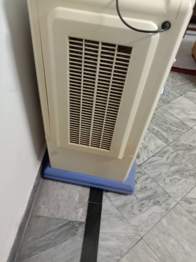 Orient air cooler very less used Rs10000 3