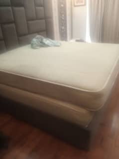 2 king size mattresses