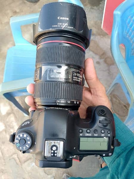 canon6d good condition 5