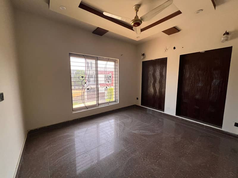 5 Marla 3 Bedroom Facing Park House At A Very Prime Location Of BB Block Bahria Town Lahore 14