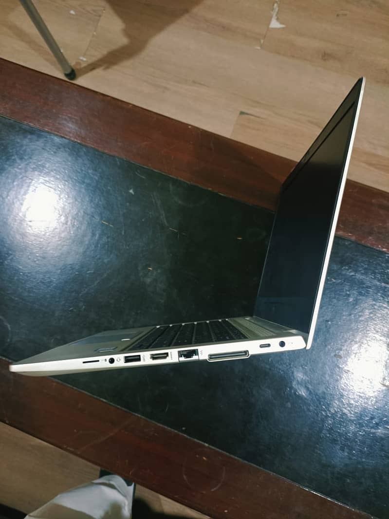 HP Elitebook 830 G5 4