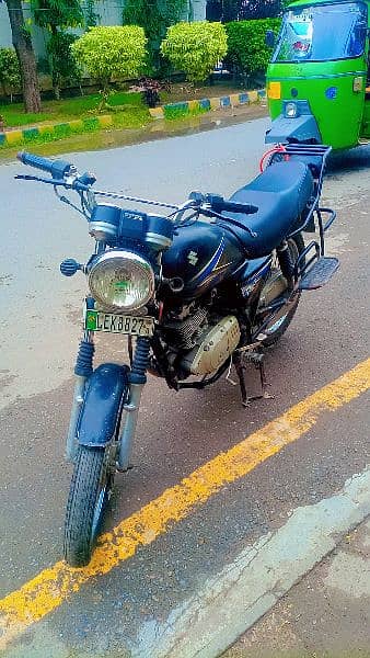 Suzuki GS 150 10