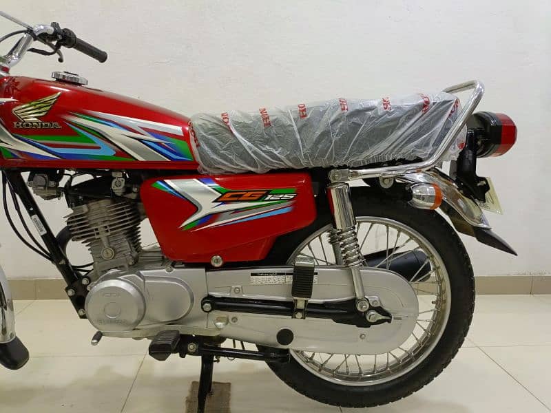 Honda CG 125 2023 Model 4