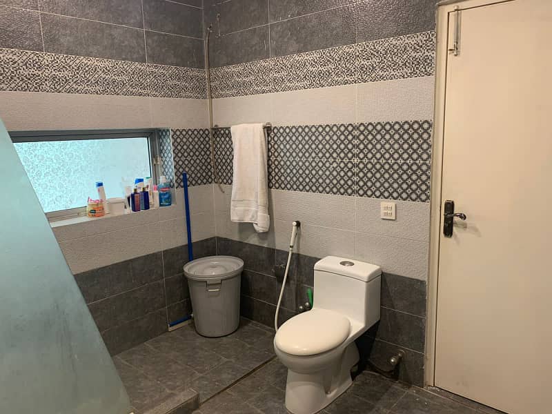 8 Marla European Style Safari Villa House available for sale in a very good condition at very prime location of Safari Villas Sector B Bahria Town Lahore 18