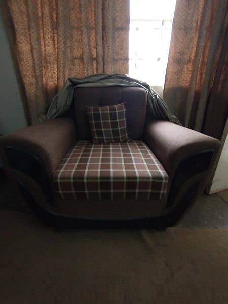 Sofa Set five seater 4