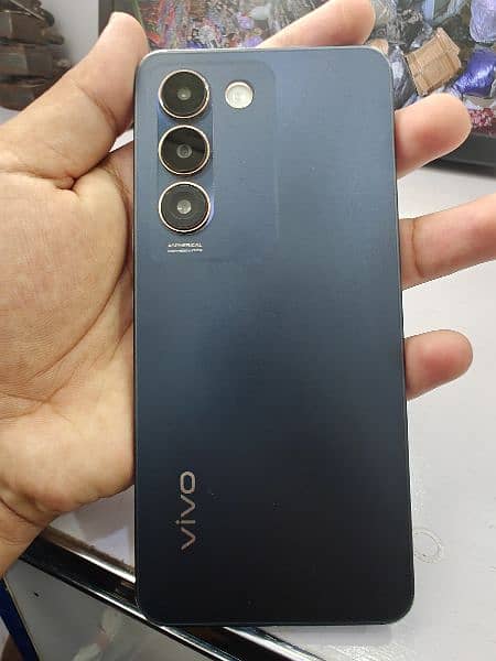 Vivo Y100 8+8/256 5