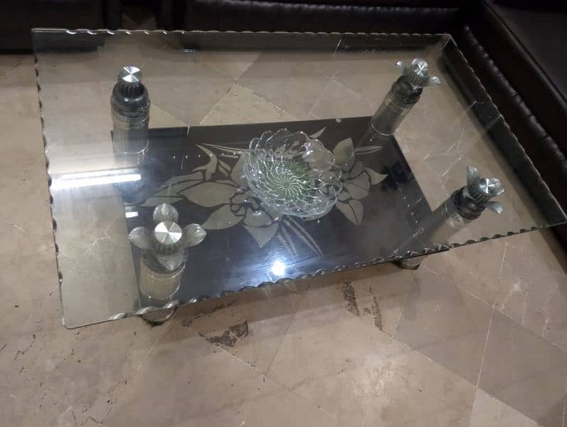 glass table 0