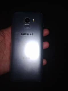 Samsung Galaxy j6