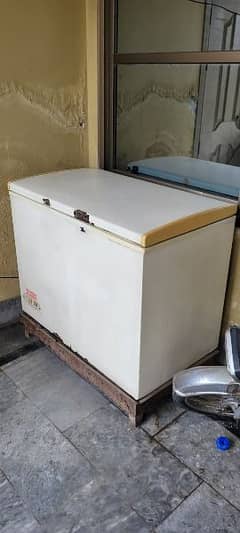 deep freezer