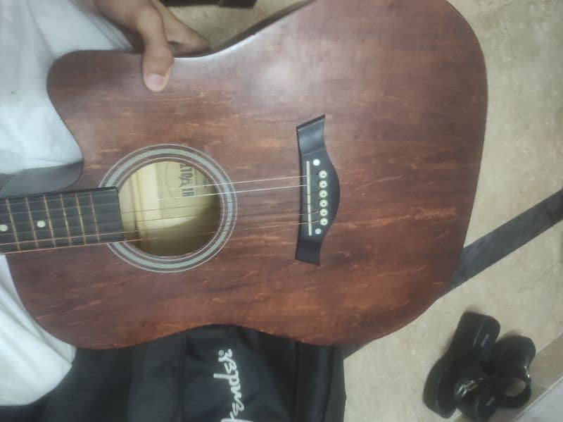 guitar 9.5/10 condition 7