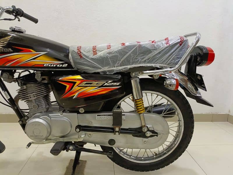 Honda CG 125 2021 Model 3