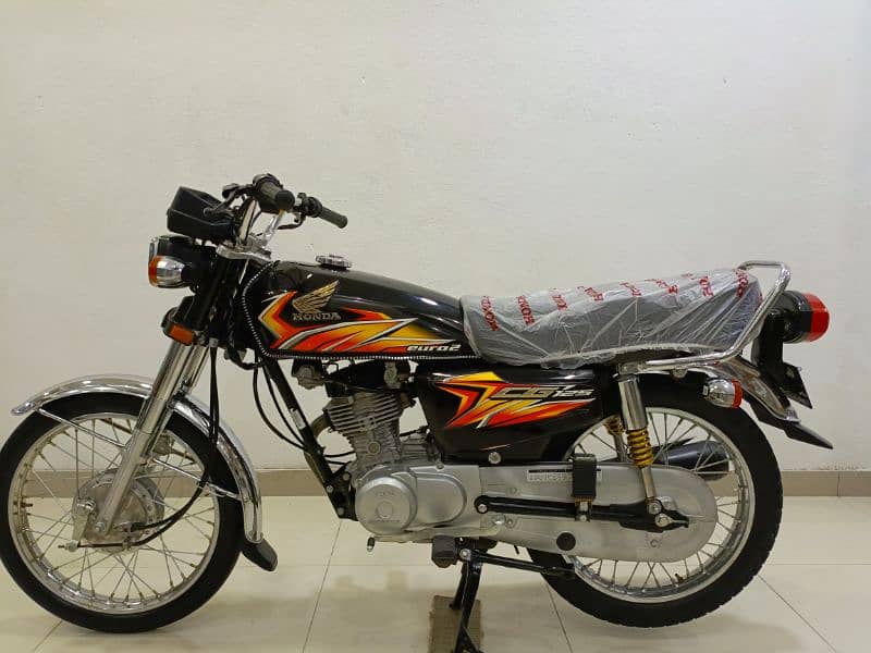 Honda CG 125 2021 Model 4