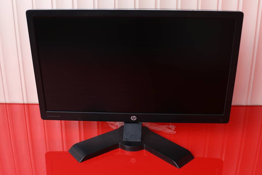 22 - 24 inch Dell, HP, Lenovo borderless IPS 1080 & 2k LED Monitor 6