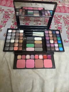 nyx makeup box