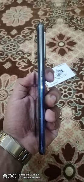 Oppo F19_Exhange with Sony Xperia 5 mark 2 + 4000_9/10 condition_6/128 1