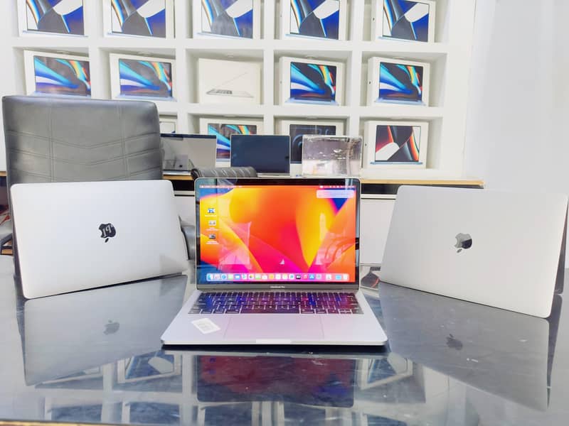 Apple Macbook Pro 2020 core i5 0