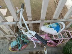 girls cycle