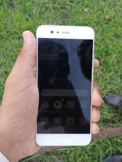 Huawei p10 4 64 gb best for camera and normal use 10/10