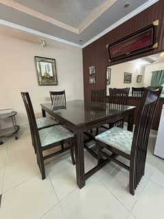 Luxurious 6-Chair Dining Table Set with Sheesham Wood Frame 0