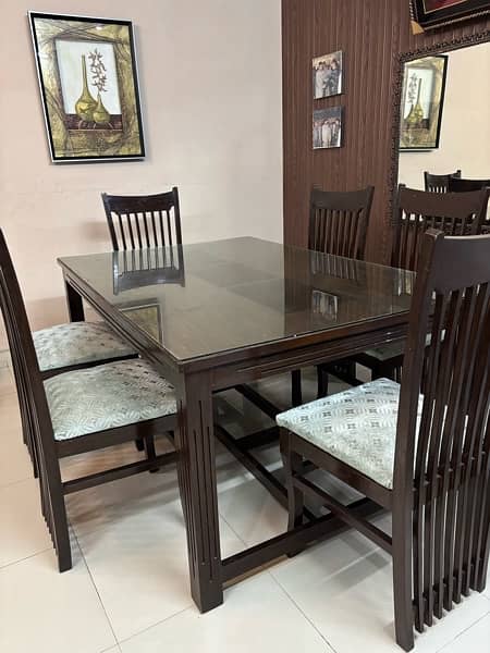 Luxurious 6-Chair Dining Table Set with Sheesham Wood Frame 1