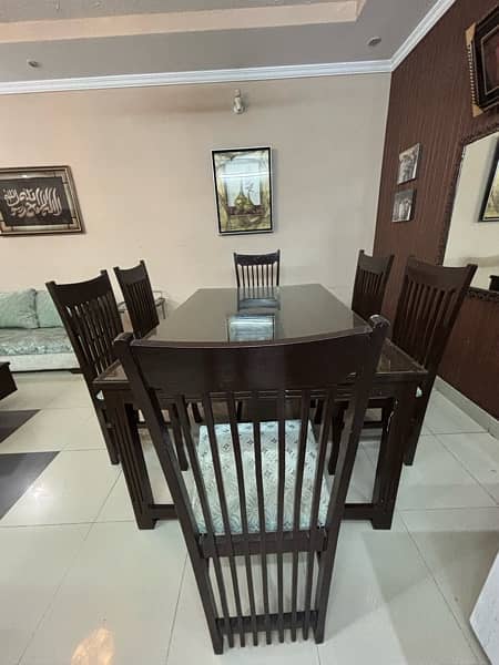 Luxurious 6-Chair Dining Table Set with Sheesham Wood Frame 5