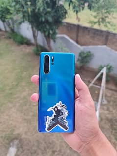 HUAWEI P30 PRO AVAILABLE 0