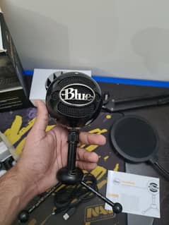 Blue Snowball Mic 0