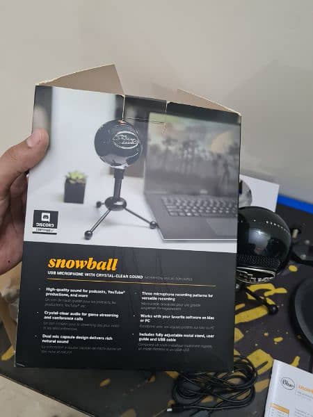 Blue Snowball Mic 8