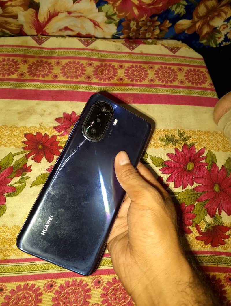 Huawei nova y70 2