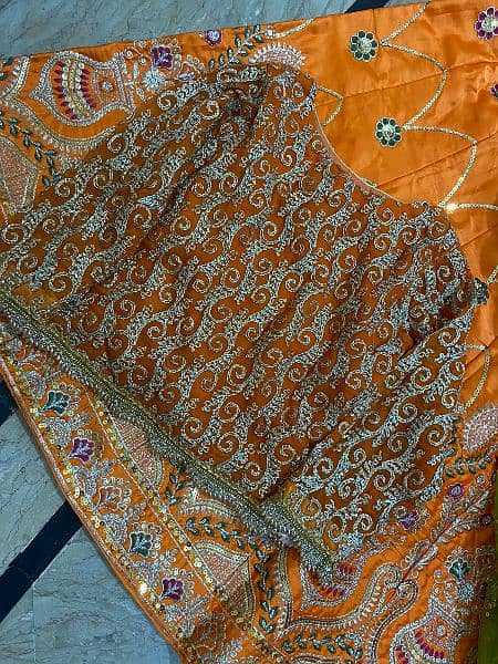 New mayoon mehndi lehnga choli with can can inside 1