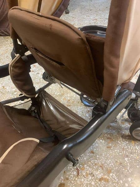 10/10 Condition Slightly Used | Walker/Pram For Sale | France Import 8