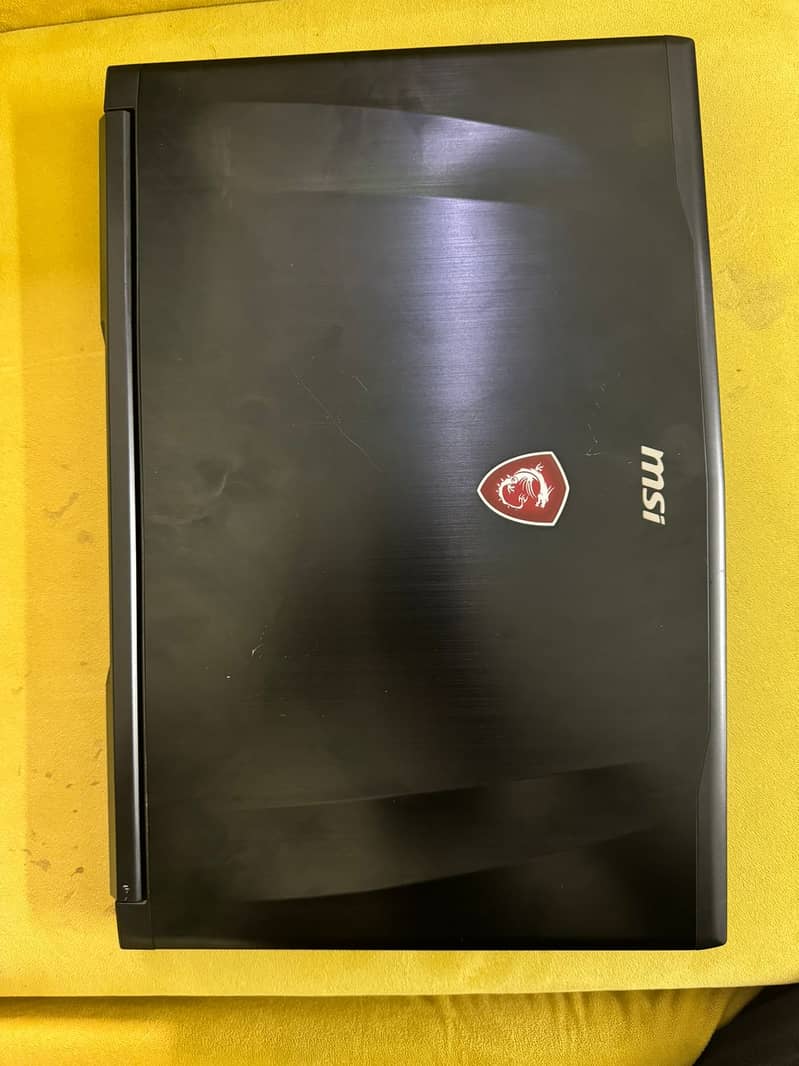 Msi Apache pro 10