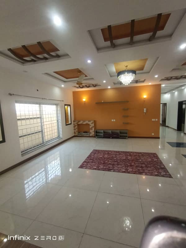 1 Kanal Modern Design House For Sale Hot Location 24