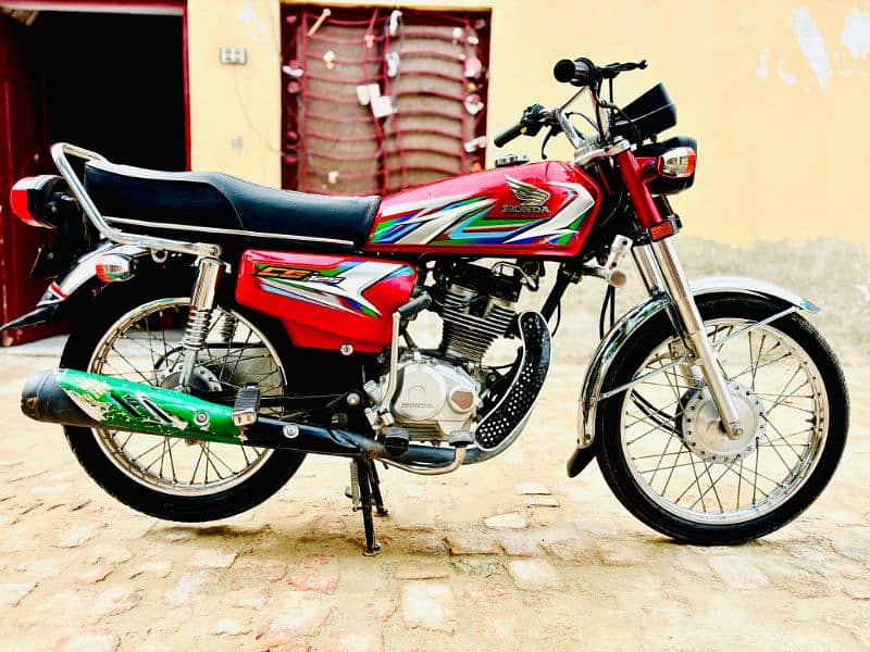 Honda CG 125 2023 Model 1