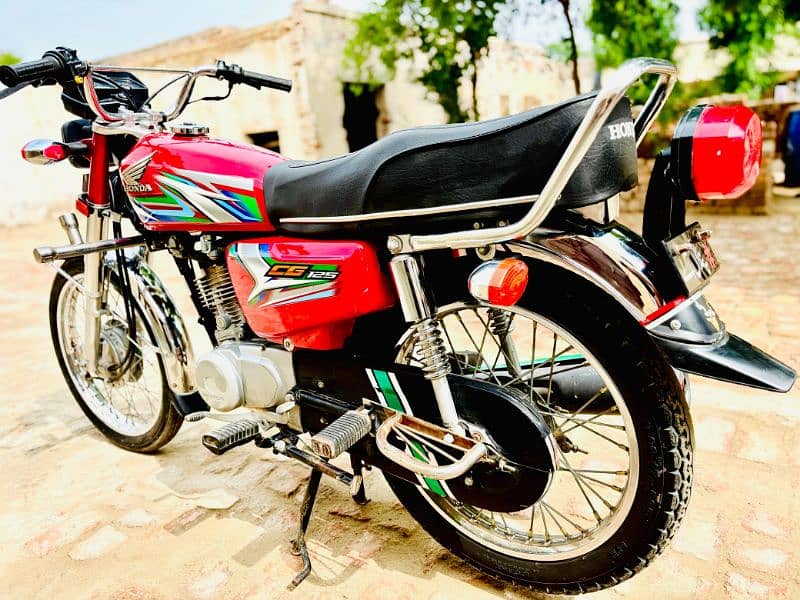 Honda CG 125 2023 Model 2