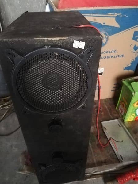 speaker 0