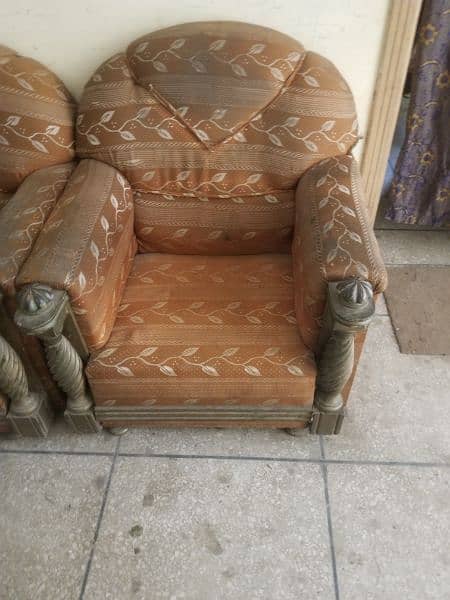 sofa set for sell in low price 0