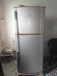 dawlance refrigerator