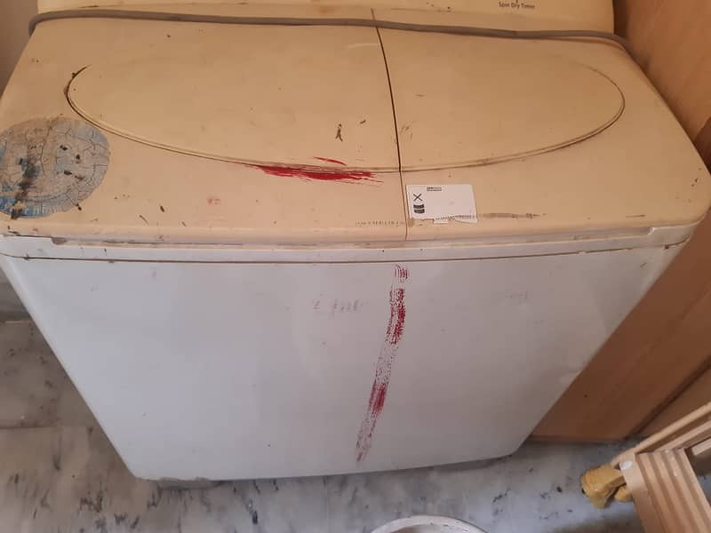 SAMSUNG WASHER WITH DRYER (SPINER) 2