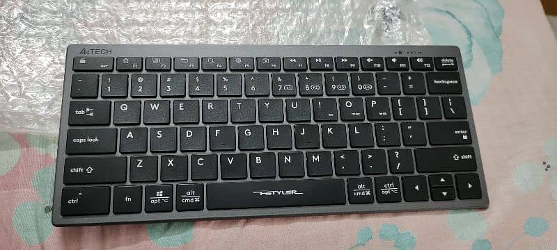 A4Tech FSTYLER FBX51C - Bluetooth & 2.4G Scissor Switch Keyboard 2