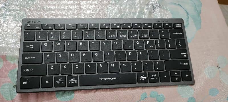 A4Tech FSTYLER FBX51C - Bluetooth & 2.4G Scissor Switch Keyboard 3