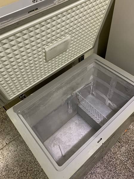 Kenwood Deep Freezer 3