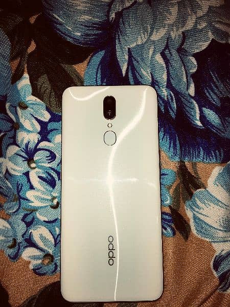 oppo f11 2