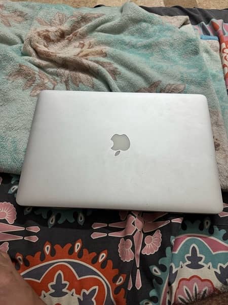 MacBook Pro 15.4-inch Mid 2012 Core i7 3