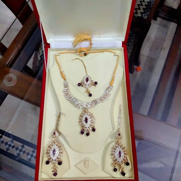 jewellery set 1