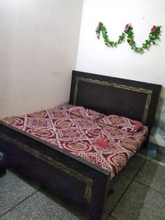 Double Bed without mattress