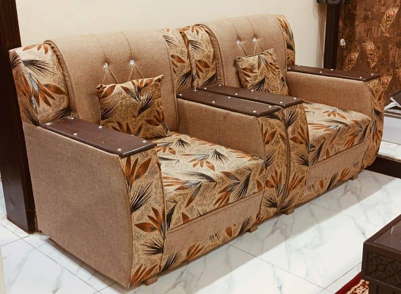 5 seater wooden sofa set 1