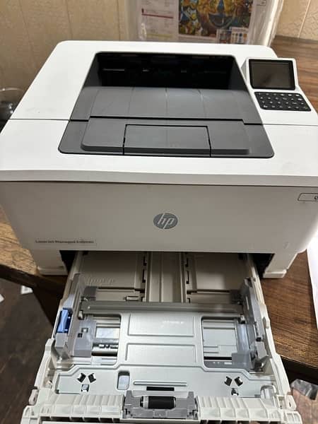 hp printer 402,404,40040 geniune 220v 7