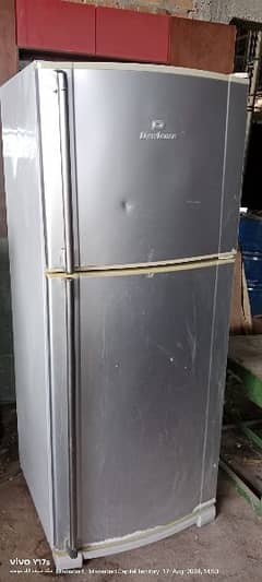 Refrigerator For Sale