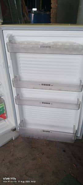 Refrigerator For Sale 4